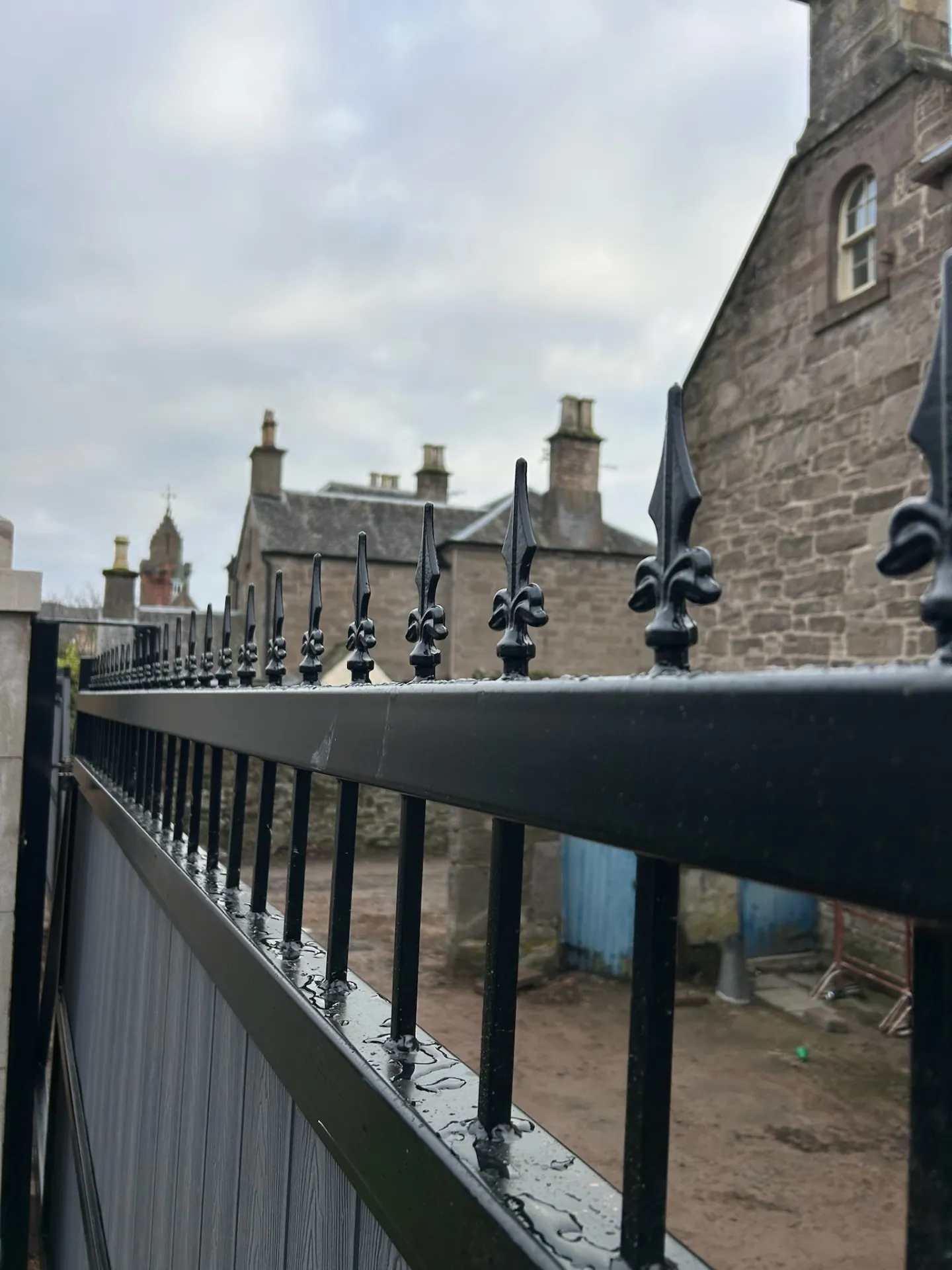 Hybrid railing with fleur-de-lis finials — bespoke metalwork in Blairgowrie, Perthshire by KLR Design Limited